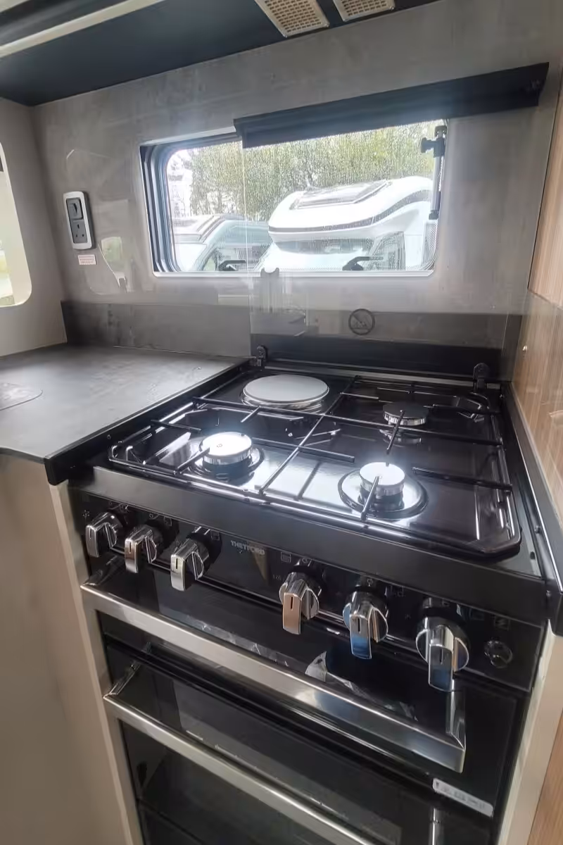 76B0AA 18 Autotrail Imala730 SMC11516