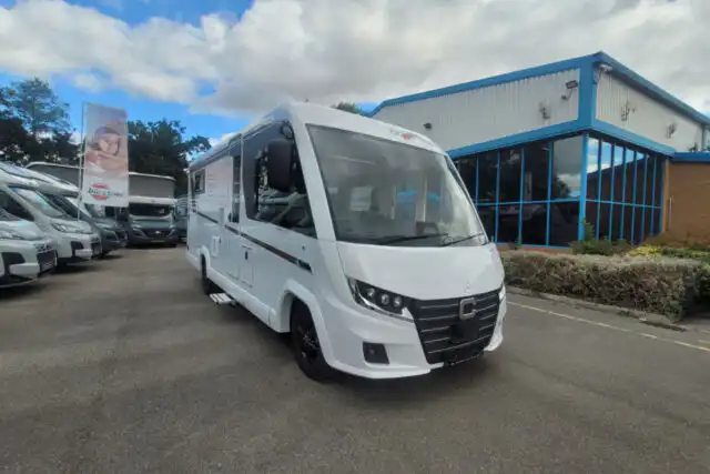 75C7E2 01 Carthago C2 Tourer I148RB QB K TN385425